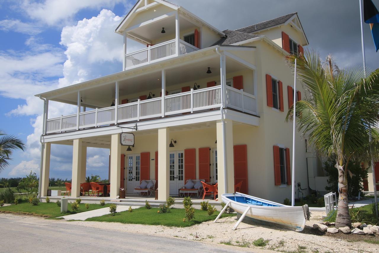 The Sandpiper Inn Crossing Rocks 외부 사진